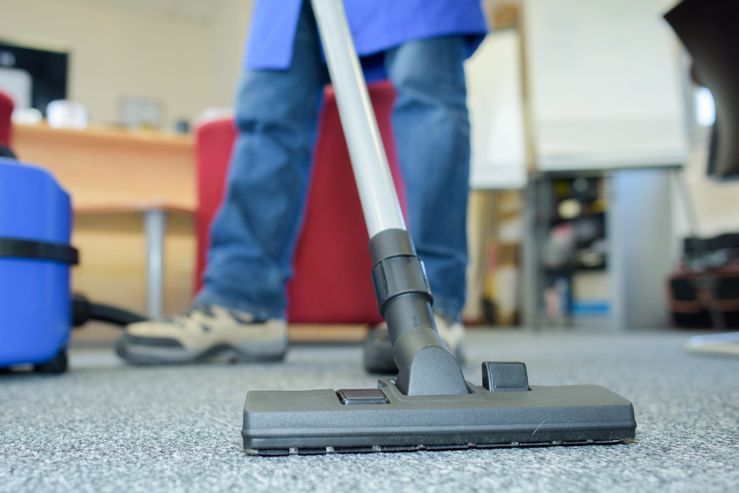 How to Choose the Right Vacuum Cleaner for Your Commercial Space | The Night Shift
